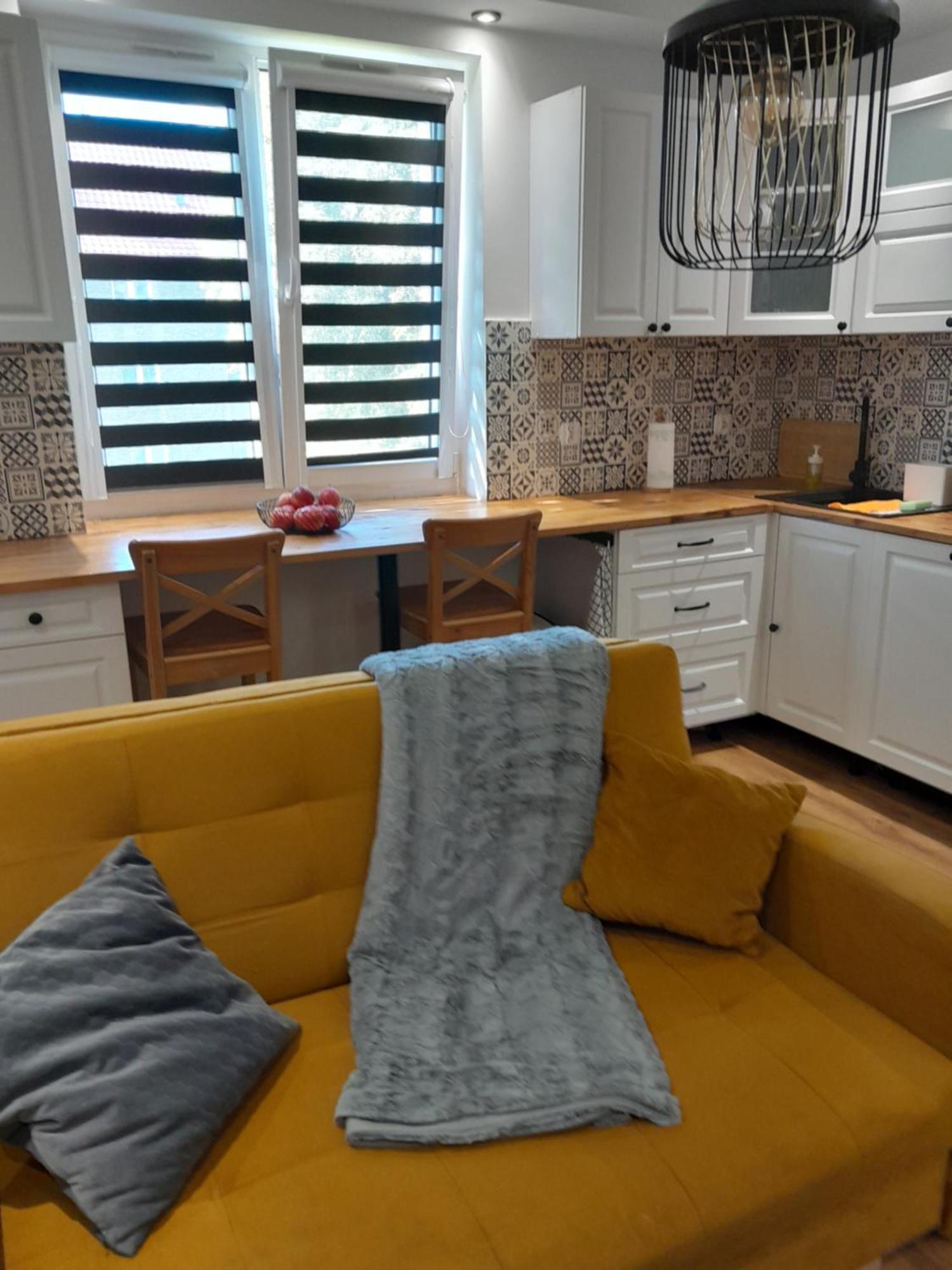 Apartament z Miłościa Boguszów-Gorce Zewnętrze zdjęcie